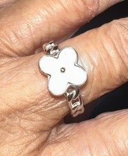 925 Sterling Silver 4-leaf Silver Flower Ring. Ring Is 8  .