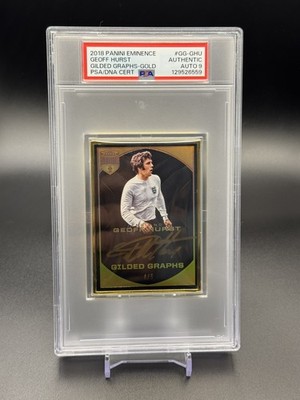 2018 Panini Eminence Gilded Graphs Gold On Card Geoff Hurst Auto /5 PSA Graded