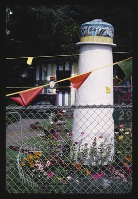 Photo:Old Forge New York Nutty Putty Lighthouse 2002 Garden Fence