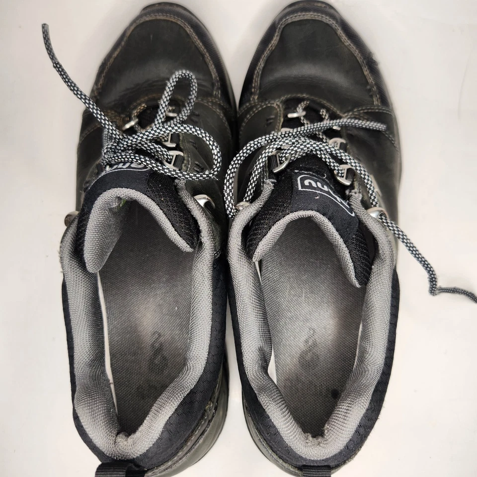 AHNU Montara ll Zapatos de Senderismo de Cuero Impermeables Negros Suela Vibram para Mujer 9.5 Foto 4 de 4