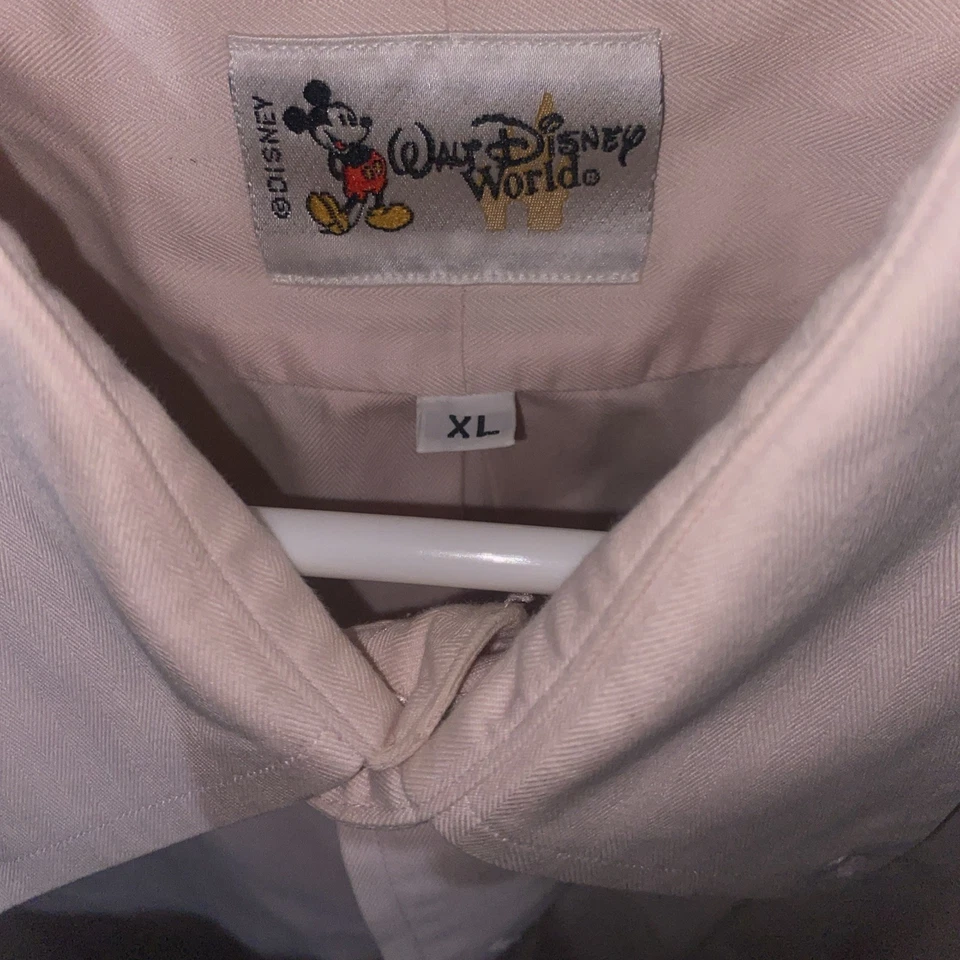 Walt Disney World Hombre’s XL Rosa Business Vestido Camisa, Manga Larga, Bolsillo Foto 4 de 4