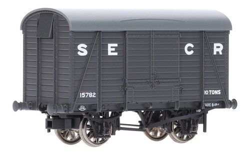 927001 Rapido Trains Spur O Diag 1426 10T geschlossener Lieferwagen (gebraucht) | Condition: Used