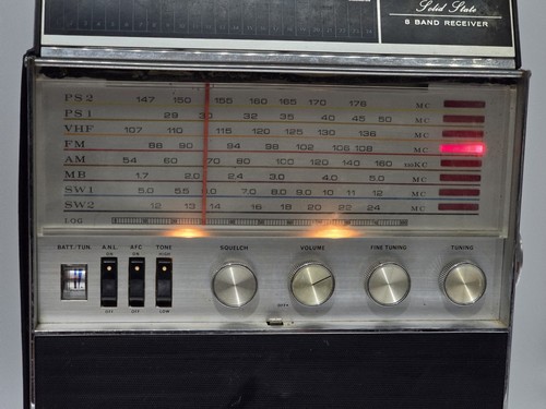 Vintage Radio Allied Model Solid State Eight Band Model 2682 LESEN - Bild 9 von 24