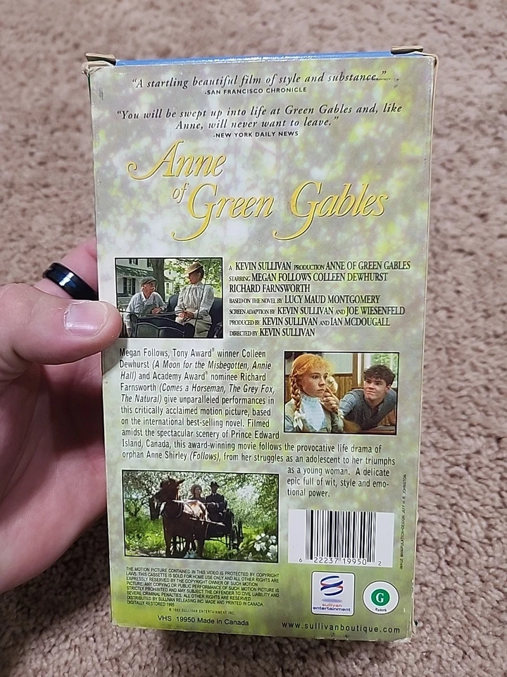 Anne of Green Gables (VHS, 2 Tape Set) Works Megan Follows Colleen Dewhurst - Image 3 of 4
