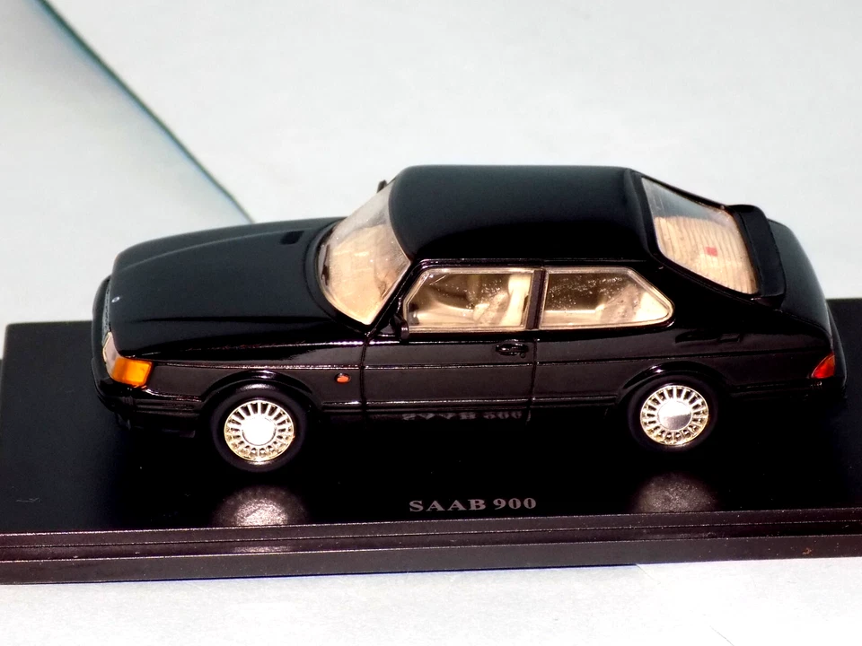 SAAB 900 S EAGLE RACE UH 4666 1/43 - Imagen 4 de 4