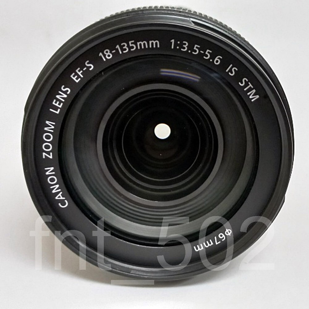■ほぼ新品■ CANON EF-S 18-135 IS STM Canon EF-S 18-135mm f/3.5-5.6 is Standard Zoom Lens for