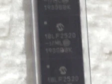 Microchip Tech PIC18LF2520-I/ML IC MCU