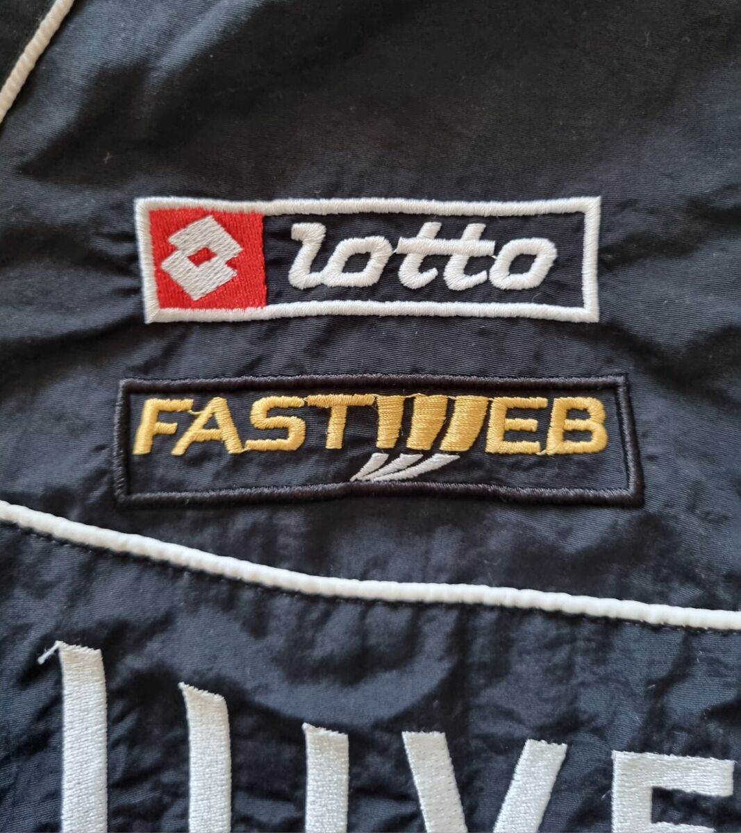 Juventus 2002 - 2003 football Lotto Track Jacket size Extra Juventus 2002 - 2003 football Lotto Track Jacket size Extra