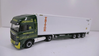 Herpa 1:87 - Iveco S-Way LNG 40ft Container-SZ ''Ancotrans / Triton'' - 317146