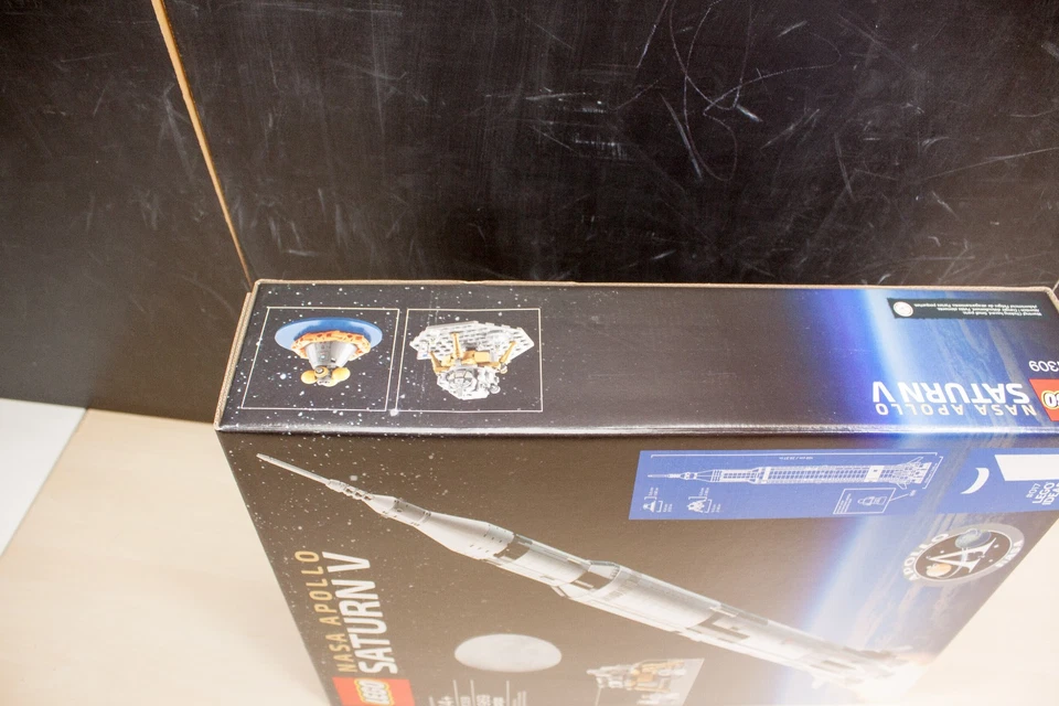 LEGO Ideas NASA Apollo Saturn V (21309) New Sealed Box - Image 3 of 4