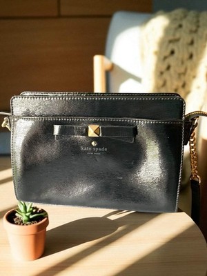 Kate Spade Beacon Court Black Shiny Patent Leather Bow Crossbody