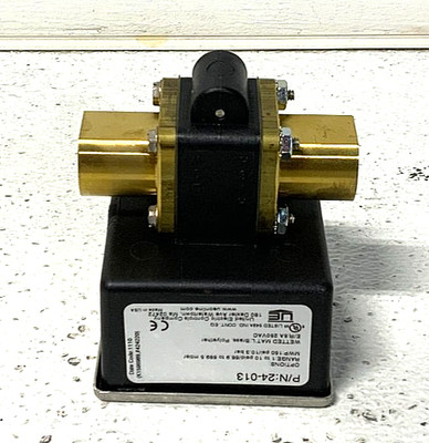 New United Electric Delta-Pro 24-013 Differential Pressure Switch 1-10PSI 244H
