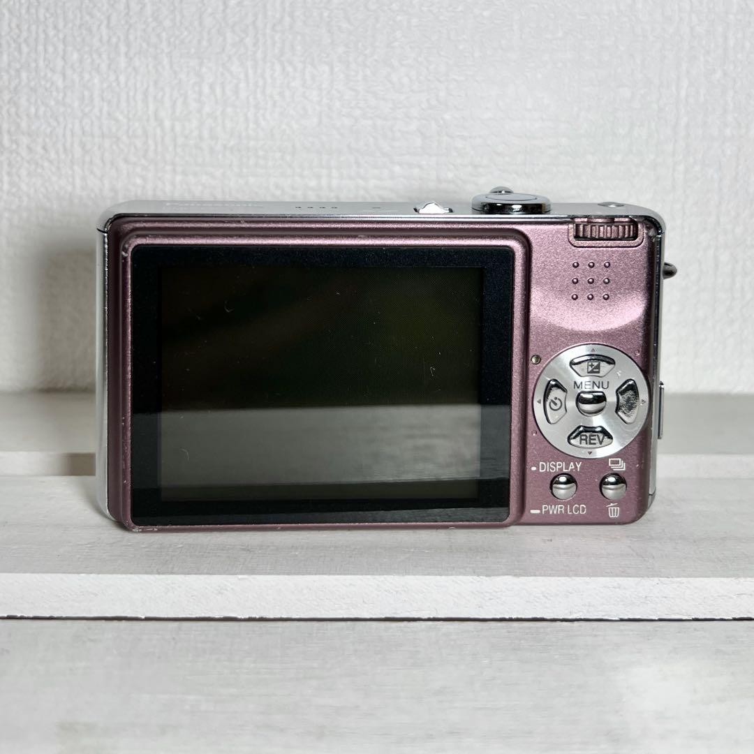 Panasonic LUMIX DMC-FX7 ピンク Panasonic Lumix DMC-FX7 Pink Compact Digital Camera Used