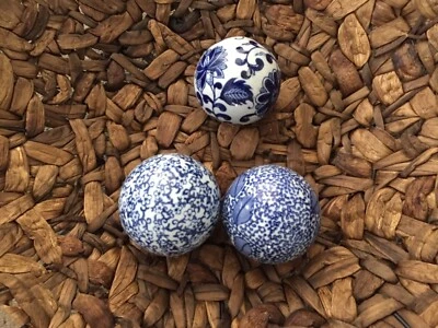 Hamptons Balls And Vase Vases Bowls Gumtree Australia