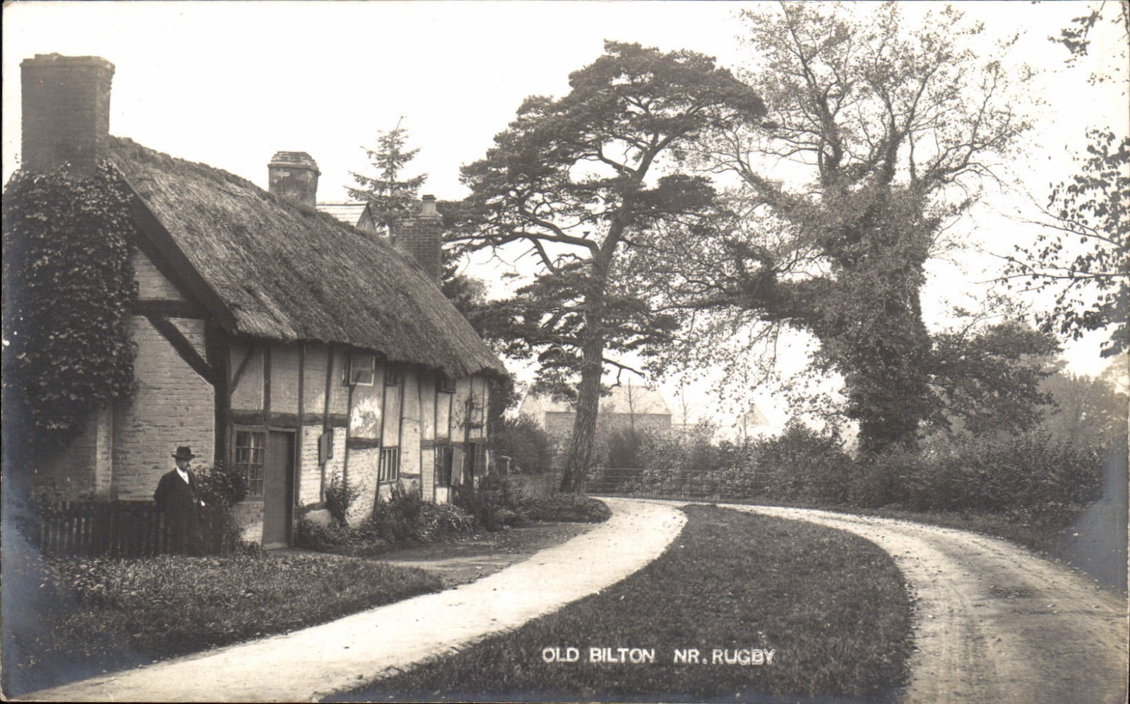 Bilton near Rugby. Old Bilton. Cottages. eBay