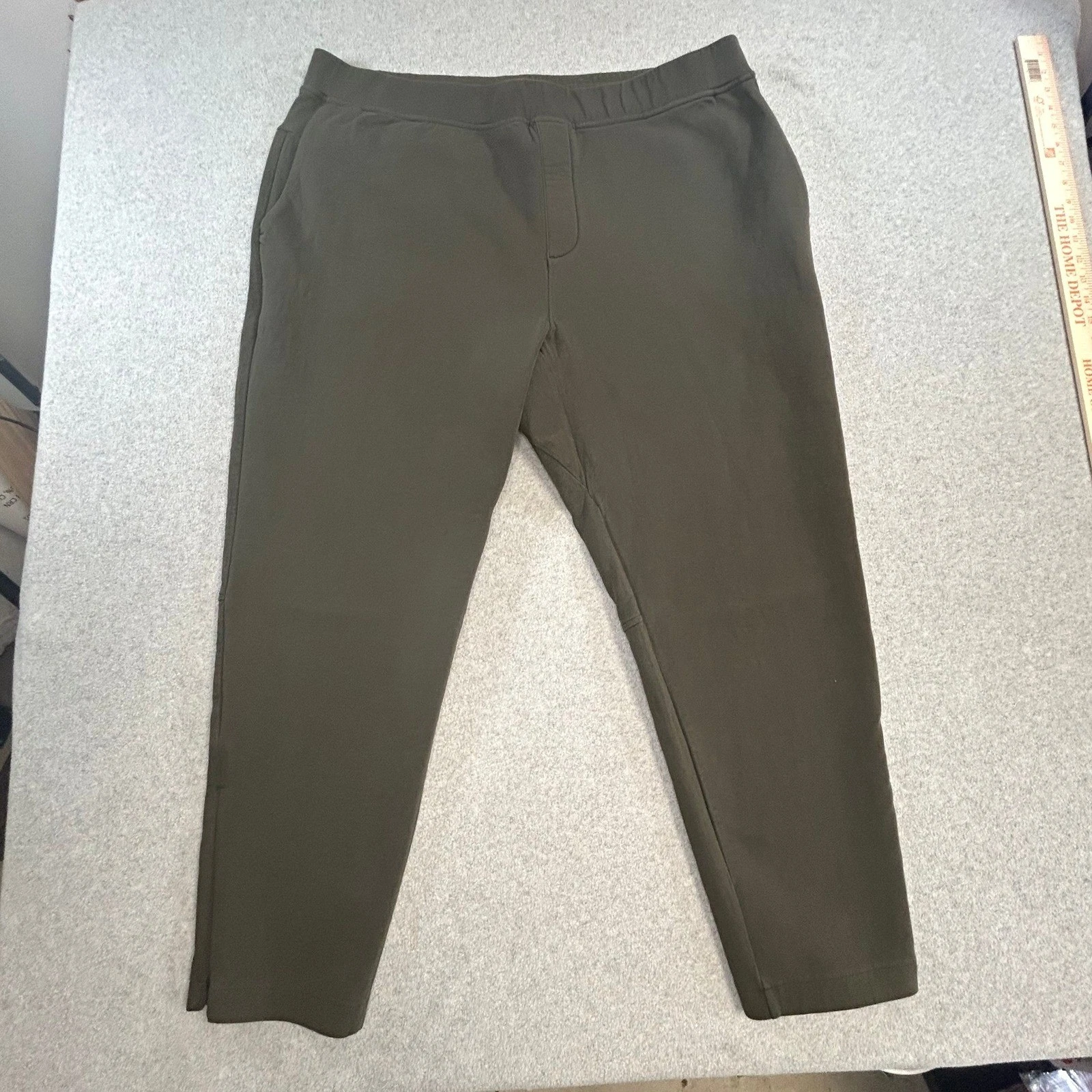 Banana Republic Jogger Pants Mens XXL Olive Green Cotton Blend Zipper Cuffs