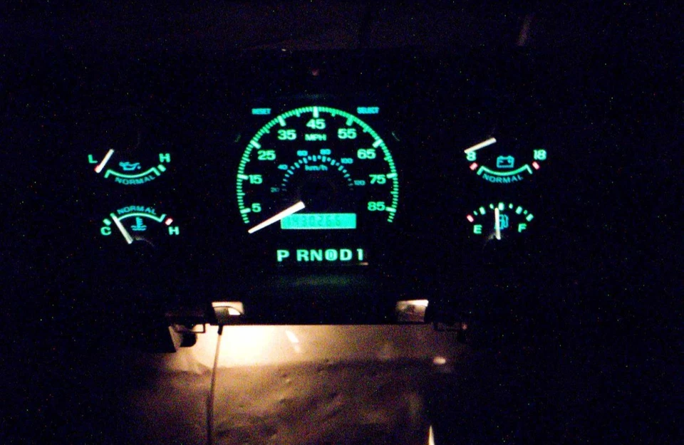 Ford Econoline E-150 1992-1993 cuadro de instrumentos velocímetro 143 k OEM Foto 2 de 4