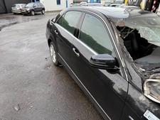 Tür rechts vorne Mercedes-Benz E-Klasse W212 A2127205400 P21413212 Tür rechts vorne Mercedes-Benz E-Klasse W212 A2127205400 P21413212