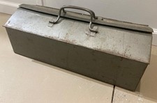 Vintage 21" x 9” x 7” Unbranded Metal Tool Box w/ Removable Inner Organizer Tray