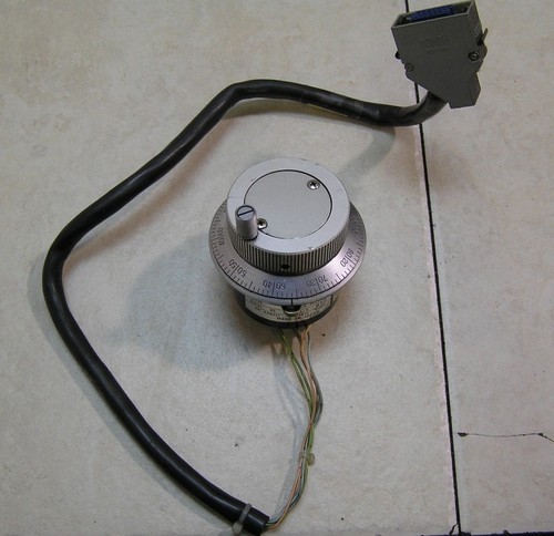 Mazak MITSUBISHI MANUAL PULSE GENERATOR HD52C HD52 OSM-0025-2E TESTED WARRANTY