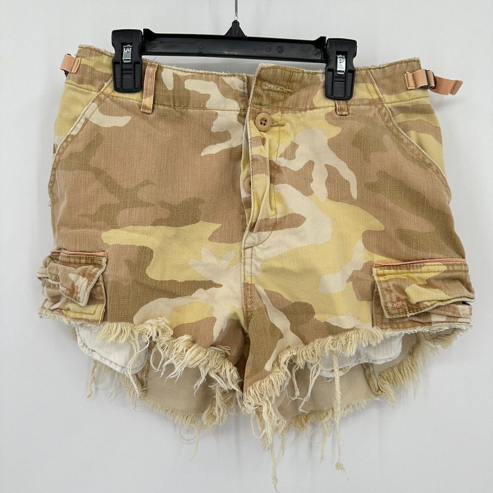 We The Free Cut Off Shorts Womens 4 Yellow Camo Commander