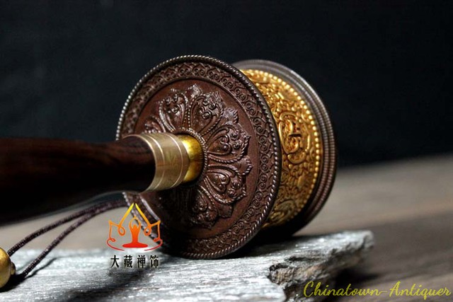 L 17cm Buddhism Brass prayer wheel / Mani wheel and LOTUS