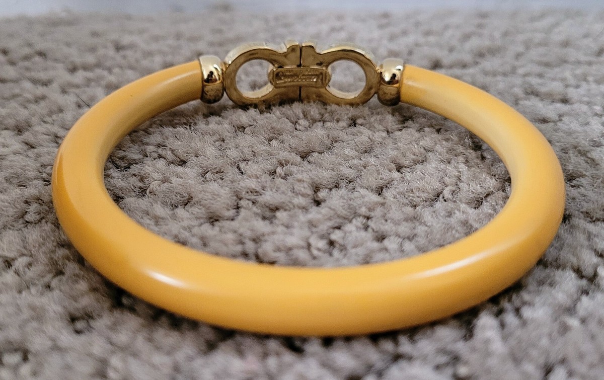 AUTH SALVATORE FERRAGAMO GANCINI GOLD LOGO BANGLE BRACELET