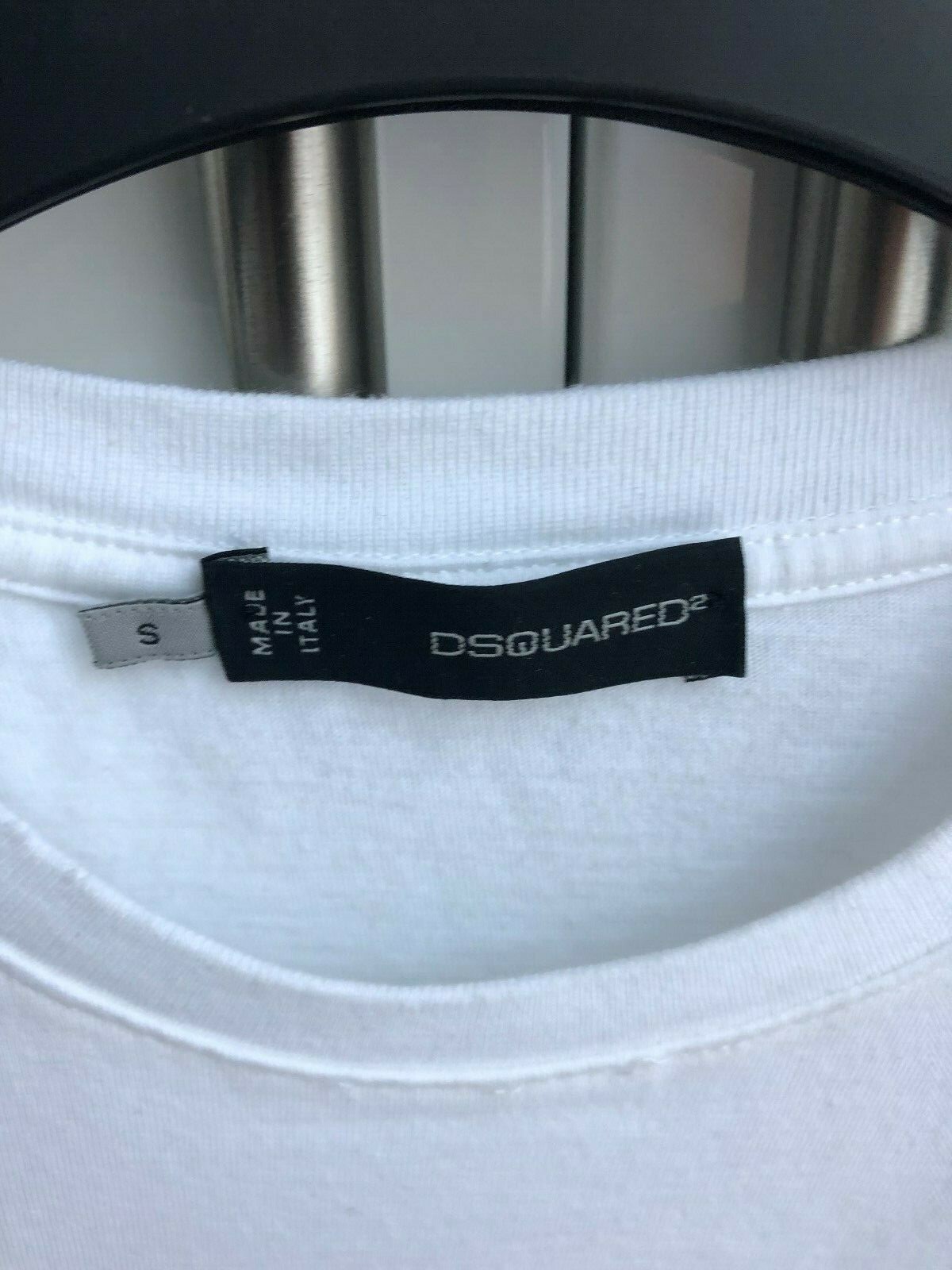 Authentic Dsquared2 Slim Fit T shirt  Size S rrp £310 with receipt image 6
