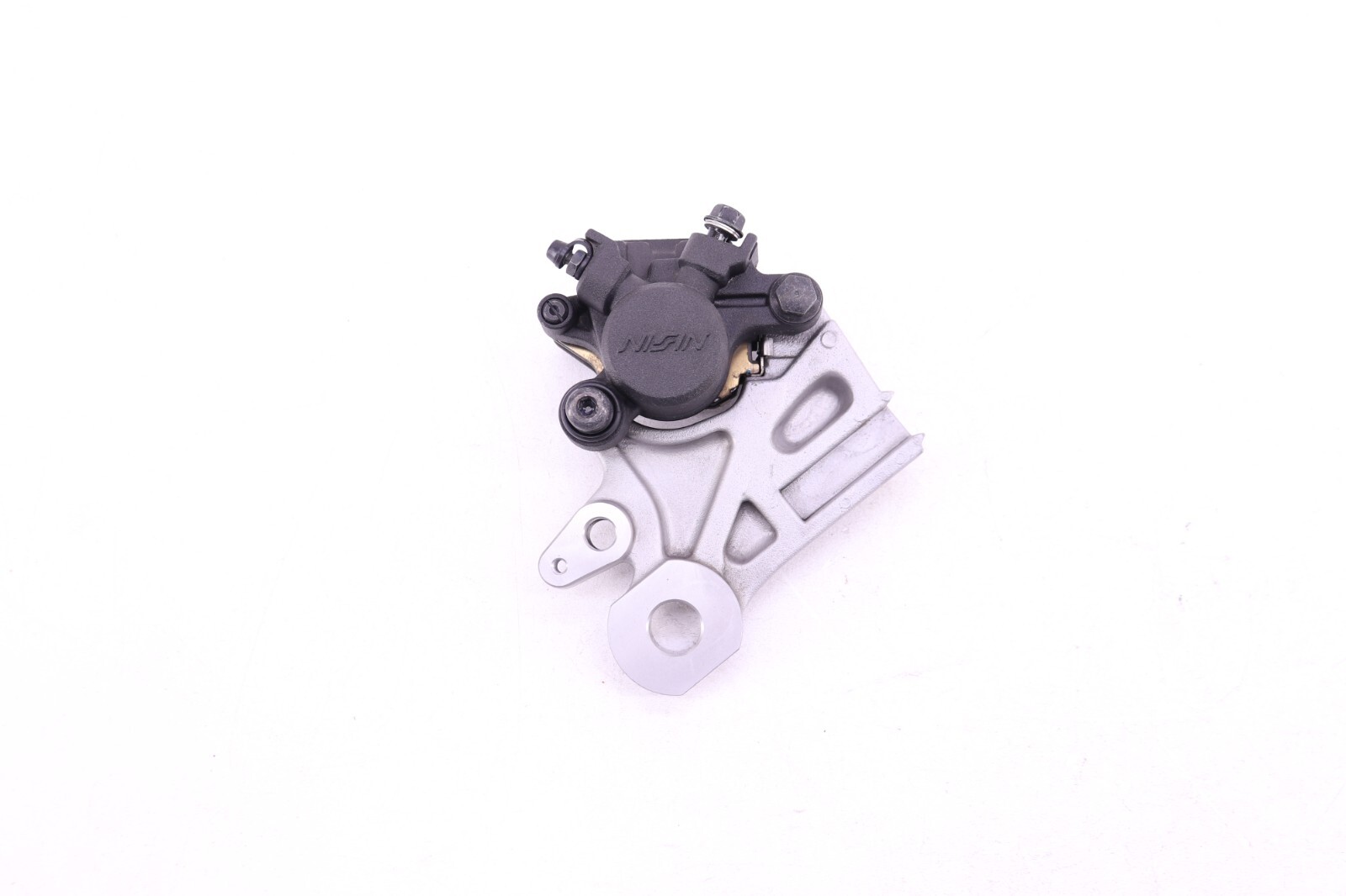 2022 22-24 YAMAHA R7 YZFR7 OEM REAR BRAKE CALIPER HANGER MOUNT Y127 | eBay