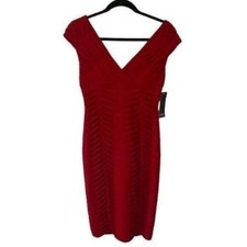 NWT Adrianna Papell Red Pleated Bodycon Dress Size 4 Formal SemiFormal
