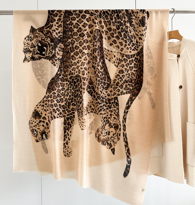 100% Wool Scarf 200X100cm Neckerchief Shawl Bandana Brown leopard Print Wrap new