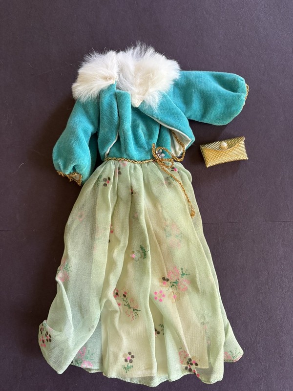 Vintage Barbie “Let’s Have a Ball” #1879 from 1969 Dress, Jacket, Clutch, 