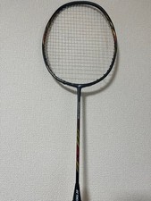 Junk Nanoflare 800 badminton racket