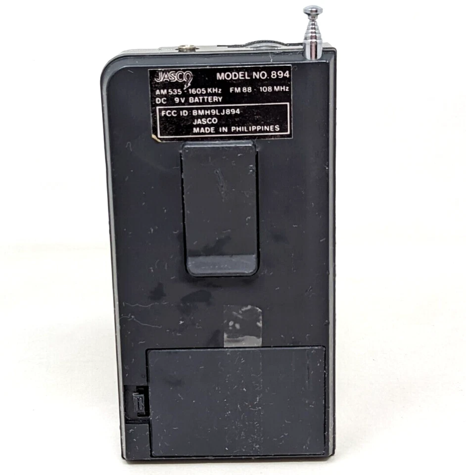 Antigo rádio de bolso portátil Jasco AM/FM modelo 894 e fones de ouvido testados funcionam LT22 - Imagem 4 de 4