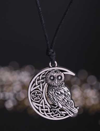 Goddess Crescent Moon Pendant Owl 