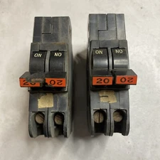 (2) FPE Federal Pacific NA220 Stab Lok 20 Amp 2 Pole Circuit Breaker Thin Red