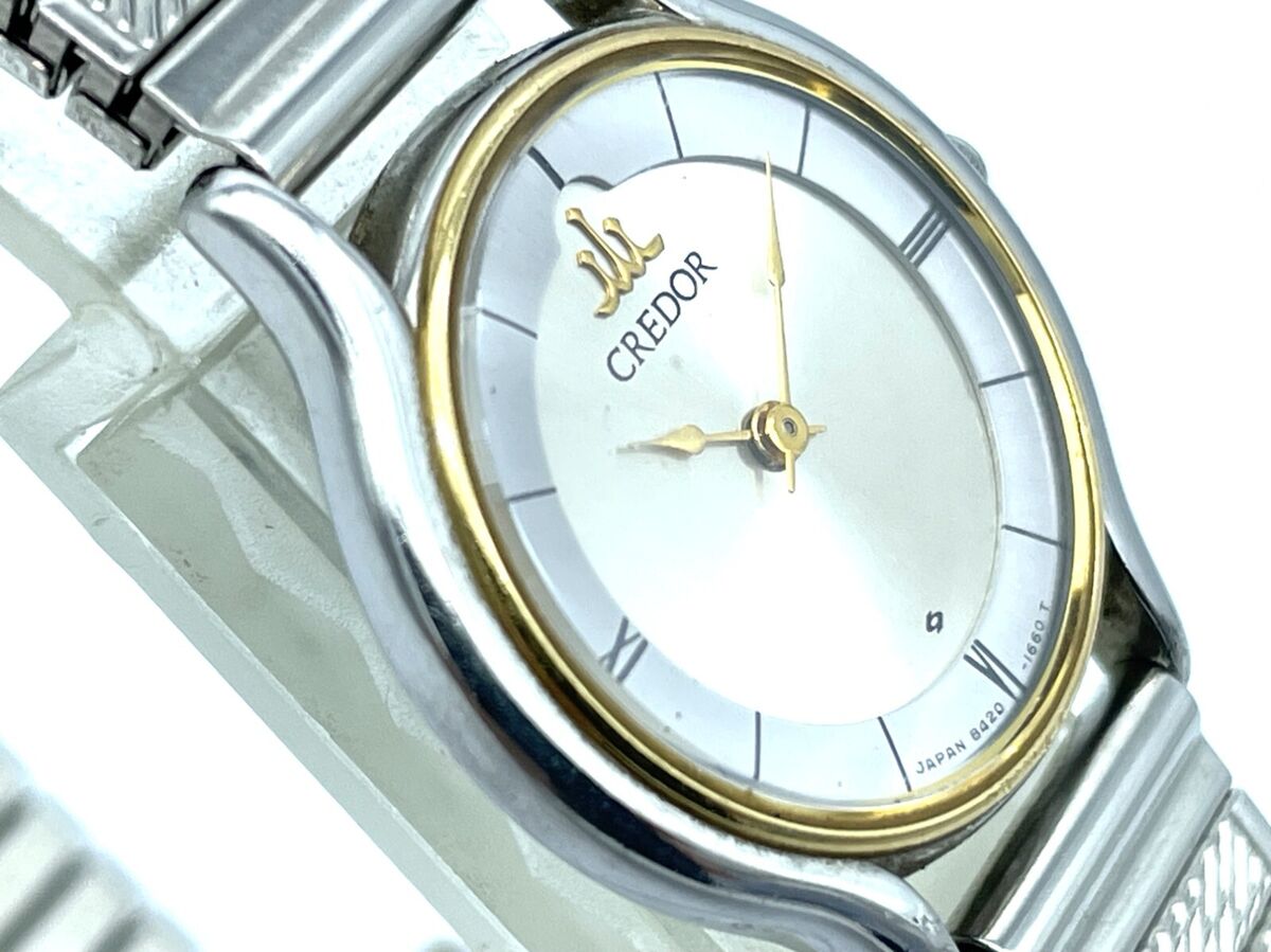 Vintage SEIKO Credor Quartz Ladies Watch 18K Gold Bezel Vintage SEIKO Credor Quartz Ladies Watch 18K Gold Bezel