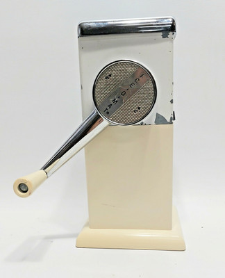 VINTAGE 1950s Ice-o-Mat Hand Crank Turn Wall Mount Ice Crusher Table Top Retro