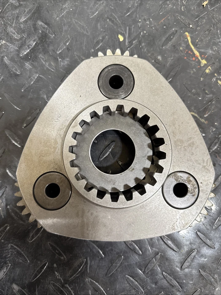 Carrier Assembly for Hitachi EX100, EX120 PN 2021634 - Image 2 of 4