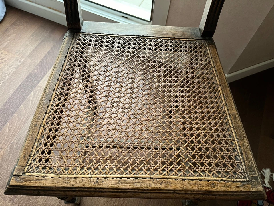 Chaise Henri II cannée en chêne - 93 cm de haut- cannage légèrement abîmé - Photo 3/4