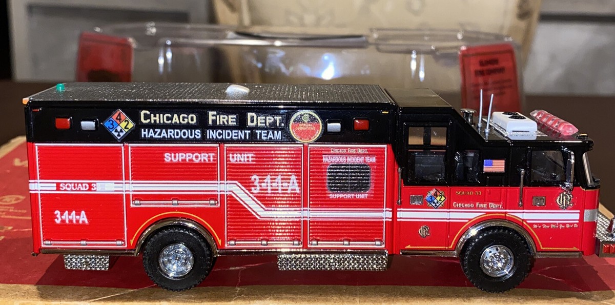 CODE3 コード3 シカゴ消防署 完成品 ジオラマ CODE3 シカゴ市消防局 Engine78 ポンプ車 1/64 絶版品 - メルカリ
