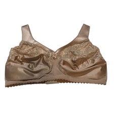 Glamorise MagicLift 1000 Full Figure Wireless Support Bra Nude 46DD Lace Trim
