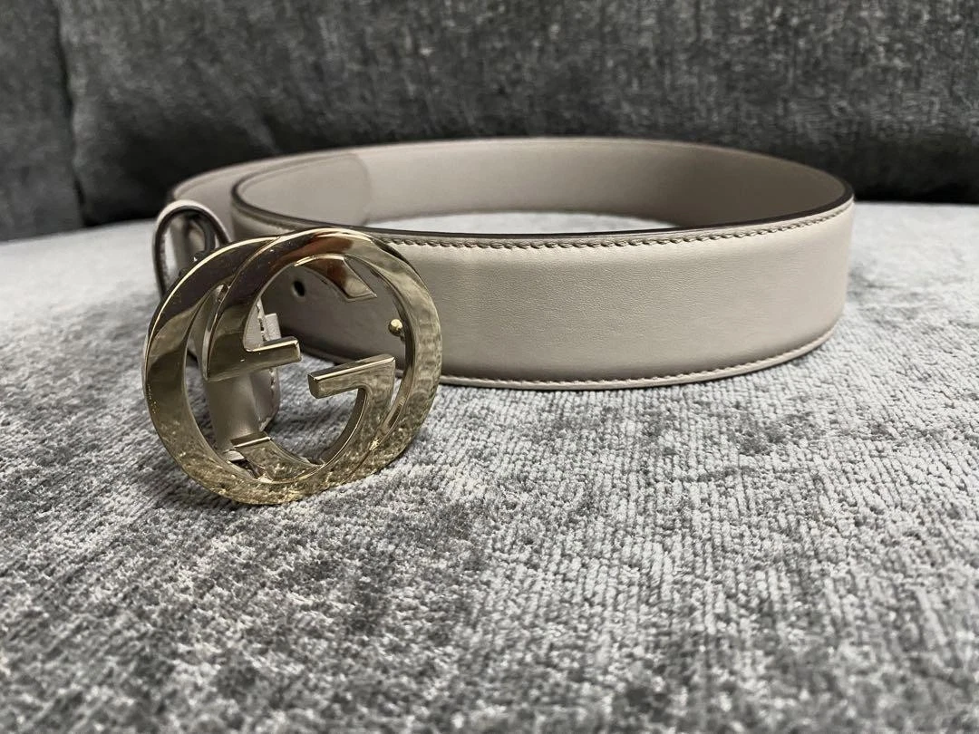 Ceinture en cuir à boucle Gg à emboîtement GUCCI 546386