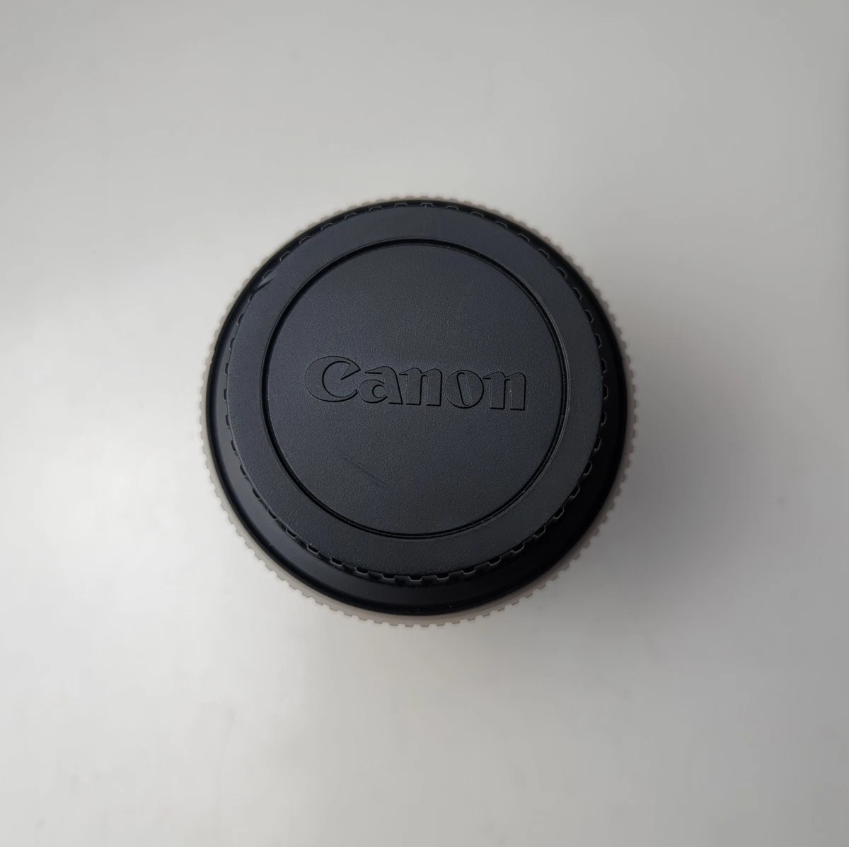 Canon Extender EF 2x II Teleconverter Lens EF Mount w/ LP811 Lens Case (MINT)