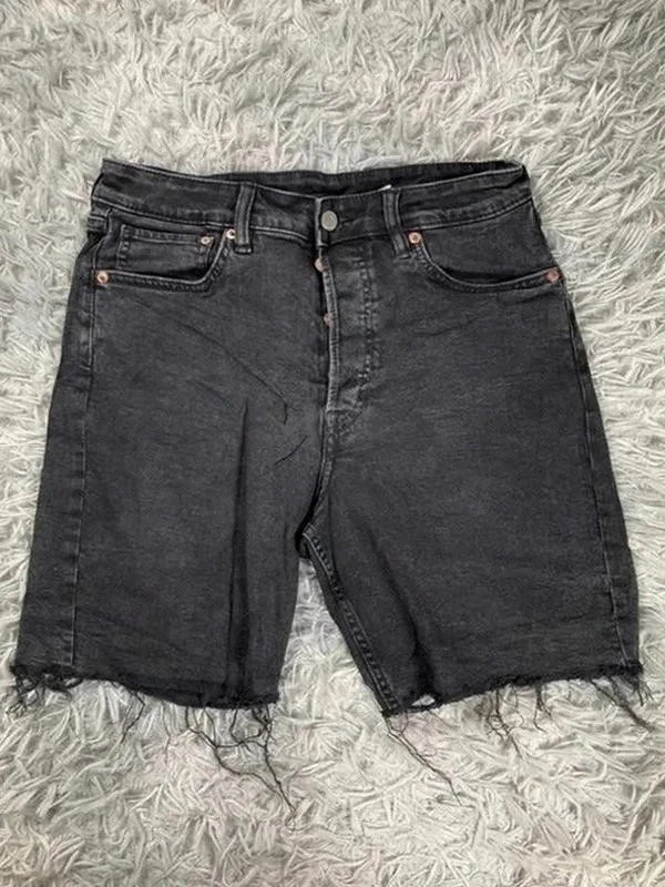 Short en jean noir taille haute effiloché vintage bermuda US8 - Photo 2/4
