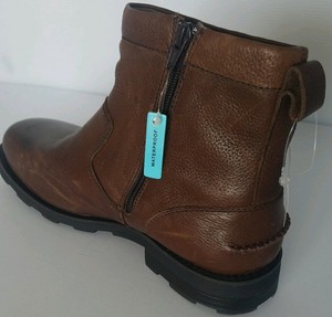 cushioned boots
