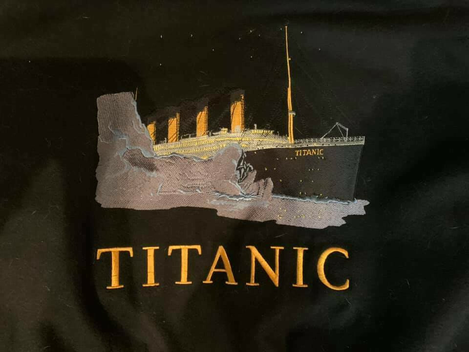 1997 Leonardo DiCaprio James Cameron Titanic Movie Leather Wool