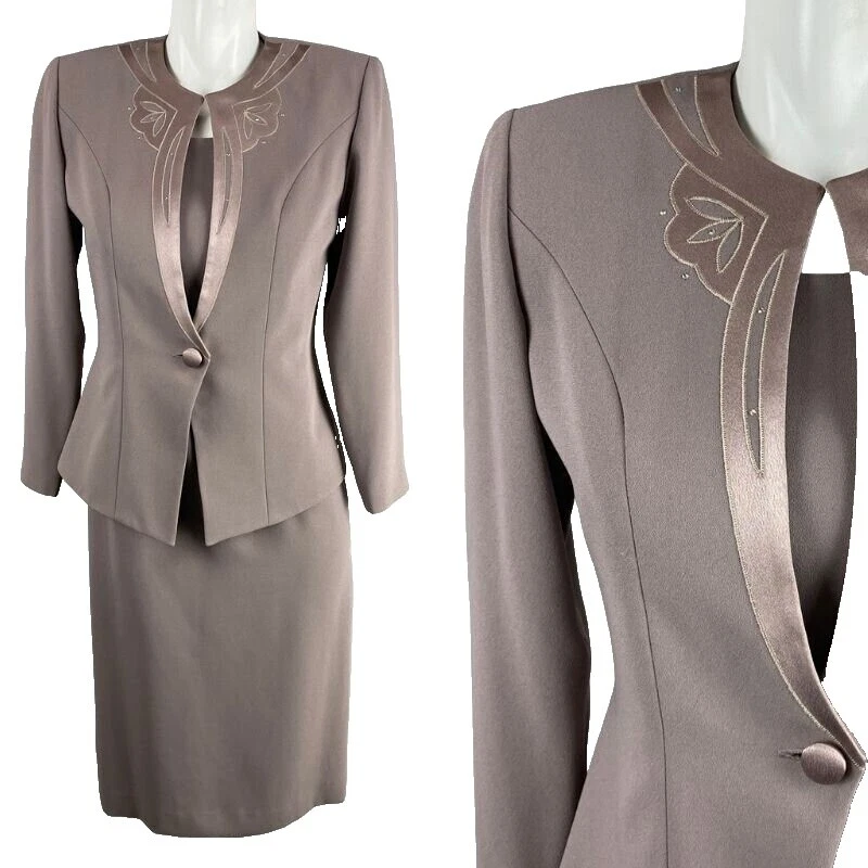 Synthetic Formal Vintage Suits, Sets & Suit Separates for Women