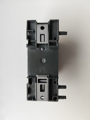Siemens LOGO! DM8 230R Erweiterungsmodul 6ED1055-1FB00-0BA1 - Bild 4 von 4