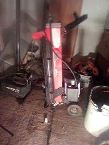 5 Ton Electric Wood Splitter Used Very Few Times Works Great